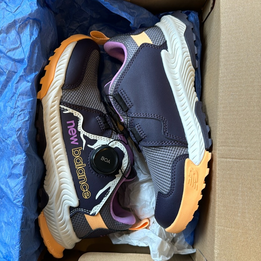 New balance BOA sneakers 2.5